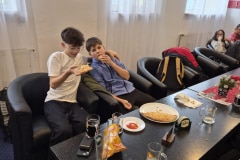 ae1be9de-6b2d-46e6-8145-0c0e6748d89a