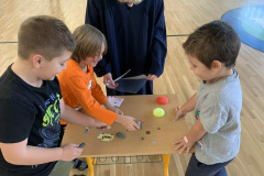 8c6baf49-9b00-4457-ab87-984d258a3f3e