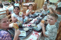 351580906_674042458072663_830681787830912938_n