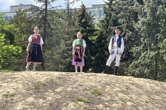 received_1453249838745026