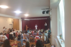 received_364910942333398