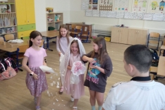 IMG-6594c458c82045691b9d008ba5e525d7-V